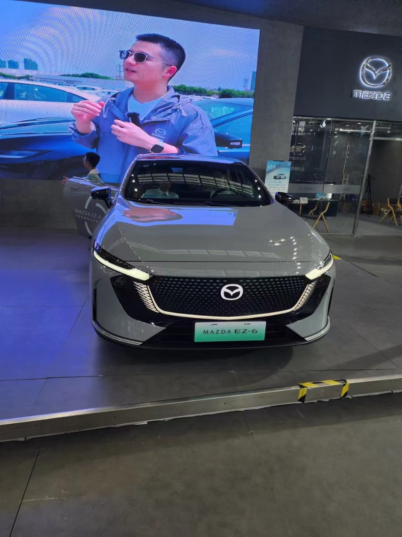 新車速報——長安馬自達EZ-6