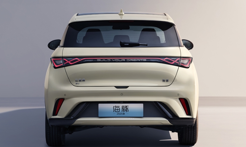 新車速報——比亞迪2025款海豚