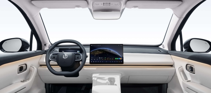 新車速報——零跑c16