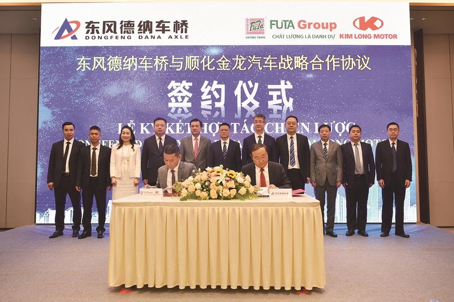 東風德納車橋與越南順化金龍達成戰略合作