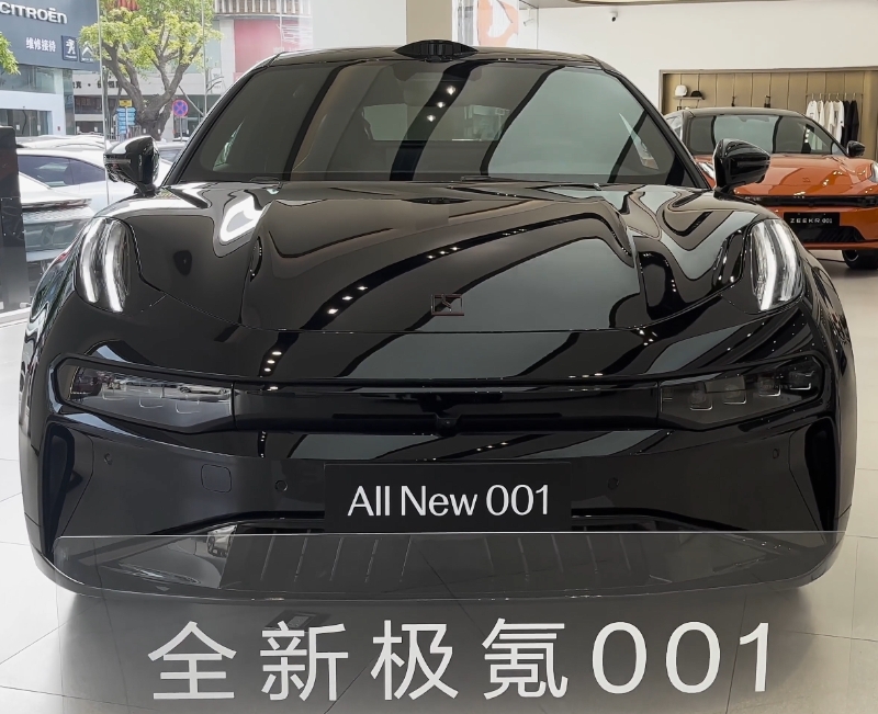 新車速報(bào)——極氪001