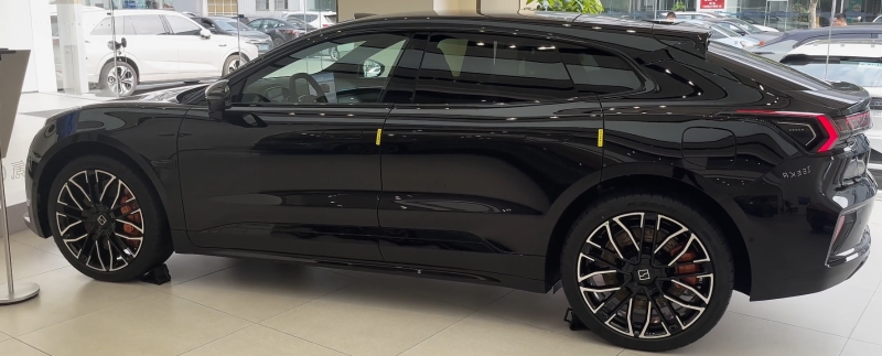 新車速報(bào)——極氪001