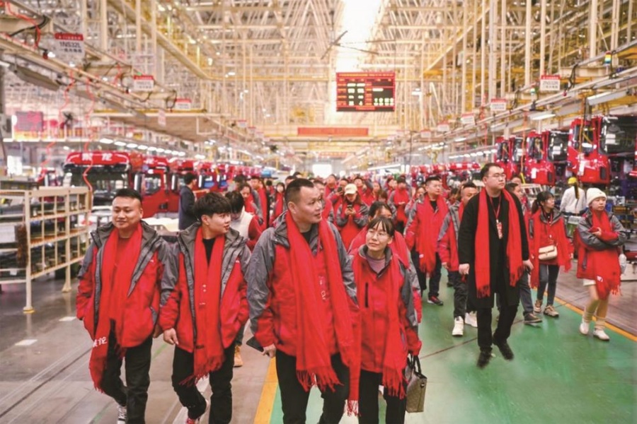 東風柳汽乘龍邀卡友“回家”看看