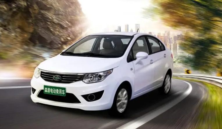 新能源汽車春節出行續航24小時有保障