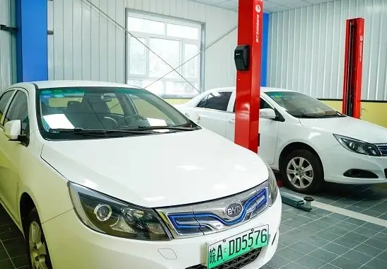新能源汽車連續9年位居全球第一，學新能源未來可期！
