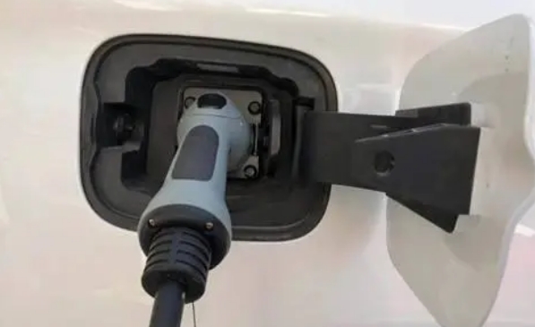 外媒：緩解競爭壓力，歐洲車企計劃削減電動汽車成本