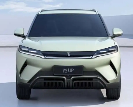比亞迪推出售價11,000英鎊的SUV（在中國）