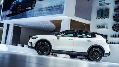 「汽車人」電動車：淘汰賽加速