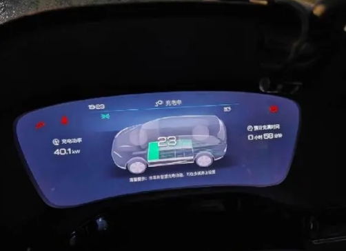 新能源開始換擋提速，智能化都已經普及了，你還會買燃油車嗎