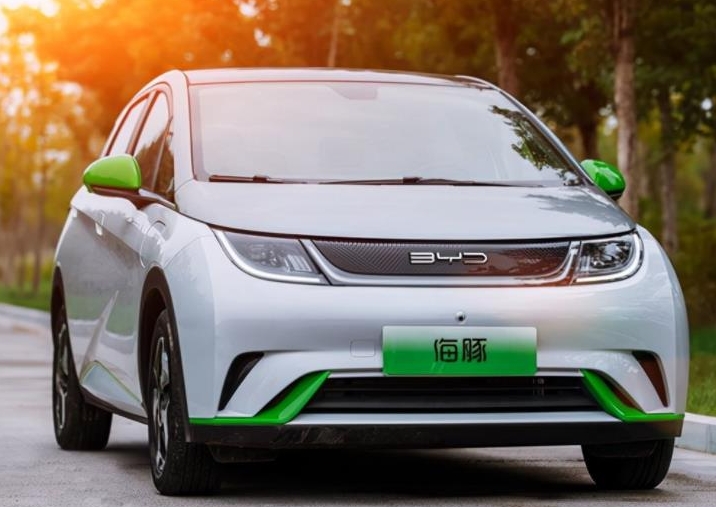 比亞迪在印度推出第三款電動(dòng)汽車，起售價(jià)近五萬(wàn)美元