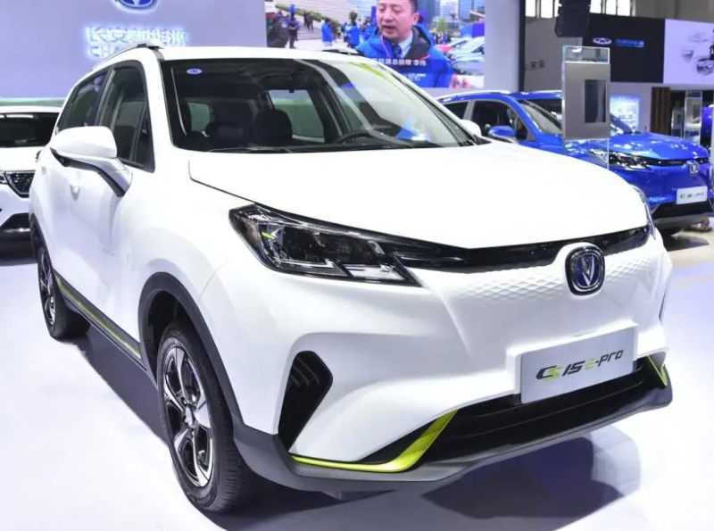 長(zhǎng)安汽車(chē)：積極發(fā)展智能網(wǎng)聯(lián)新能源汽車(chē)，時(shí)代長(zhǎng)安動(dòng)力電池有限公司投產(chǎn)，設(shè)計(jì)產(chǎn)能達(dá)30GWh