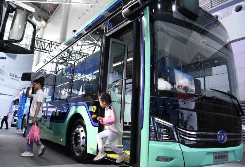 15個(gè)城市獲批試點(diǎn)，公共領(lǐng)域車(chē)輛全面電動(dòng)化提速為新能源汽車(chē)發(fā)展加力