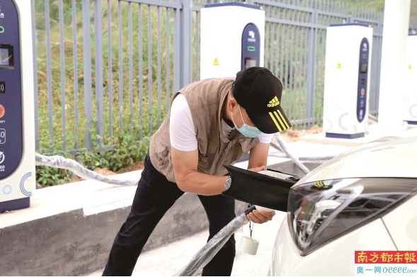 全國各大城市大規模鋪設換電設施電動汽車“換電”將和加油一樣方便