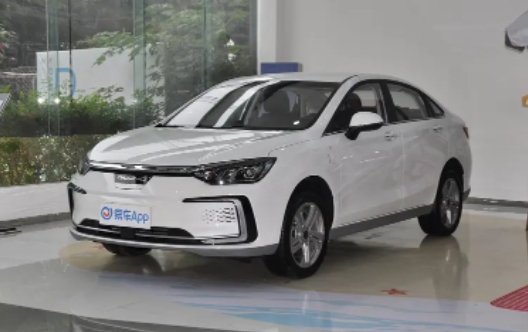 解讀北京汽車·新能源北京EU5