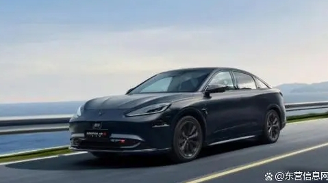 多款車型融入智能汽車科技，北汽新能源為新能源市場(chǎng)注入活力