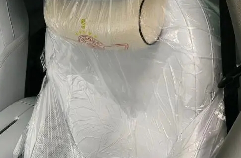 極狐汽車顛覆傳統(tǒng)！極狐阿爾法T5重新定義新能源汽車標(biāo)準(zhǔn)