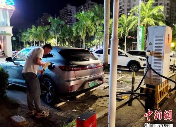 海南新能源汽車推高電網(wǎng)負(fù)荷：午夜竟是用電高峰時(shí)