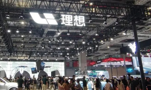 7月新能源汽車銷量出爐：比亞迪、理想等刷新記錄，半數(shù)品牌環(huán)比增長趨緩均不超10%