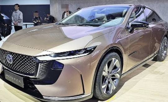 馬自達全球推出電動車型EZ-6，續航里程可達1000公里