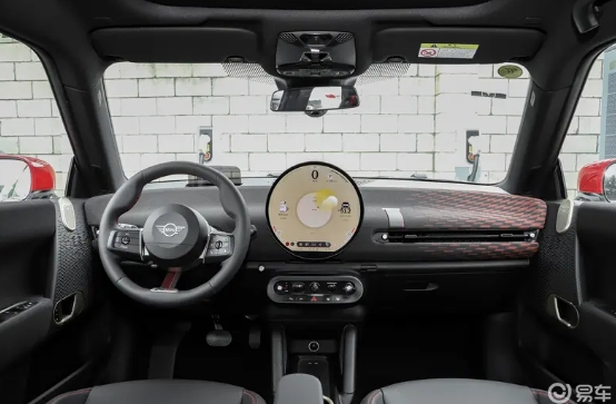 解讀光束汽車電動MINICOOPER這款車圈粉無數