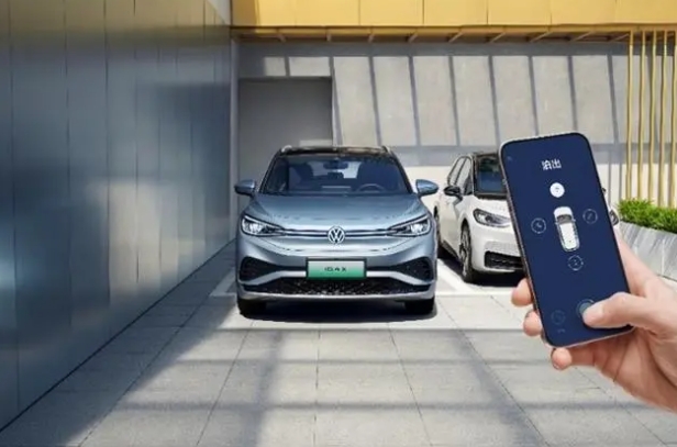 上汽大眾純電動車ID.4X聰明款配置“舍得給”，價格更誠意
