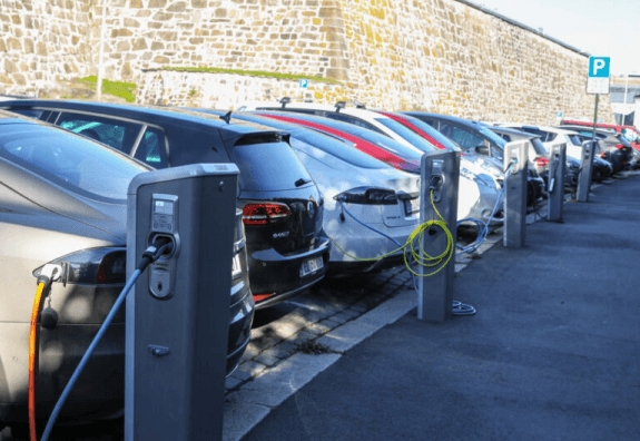 OFV：挪威電動(dòng)汽車保有量已超過汽油車
