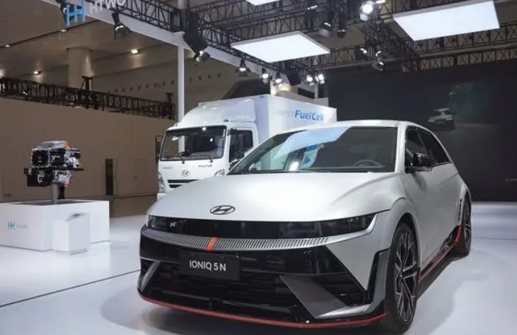 創領氫電未來現代汽車攜明星產品亮相2024世界新能源汽車大會