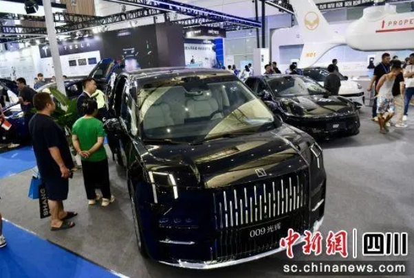 新能源汽車為何看向“800V”？