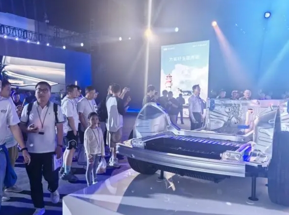 政策先行聚點成鏈！“電動貴州”與世界共享機遇