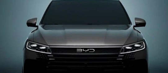 比亞迪全新入門級插混SUV，搭載第五代DM，虧電油耗4.9L