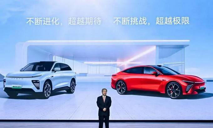 奇瑞放大招！2025款星紀元ES降價又升配，攪局中高端電動車市場