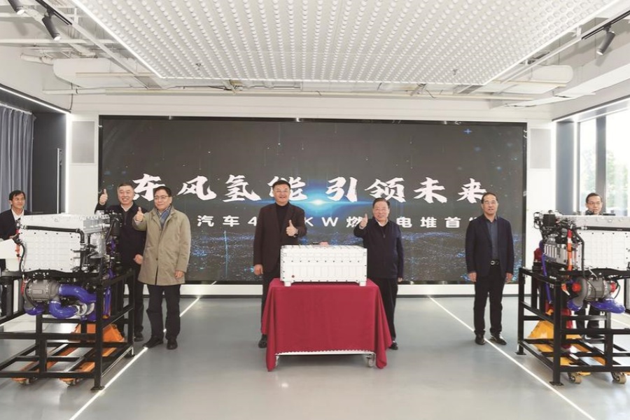 東風汽車400kW氫燃料電堆首發