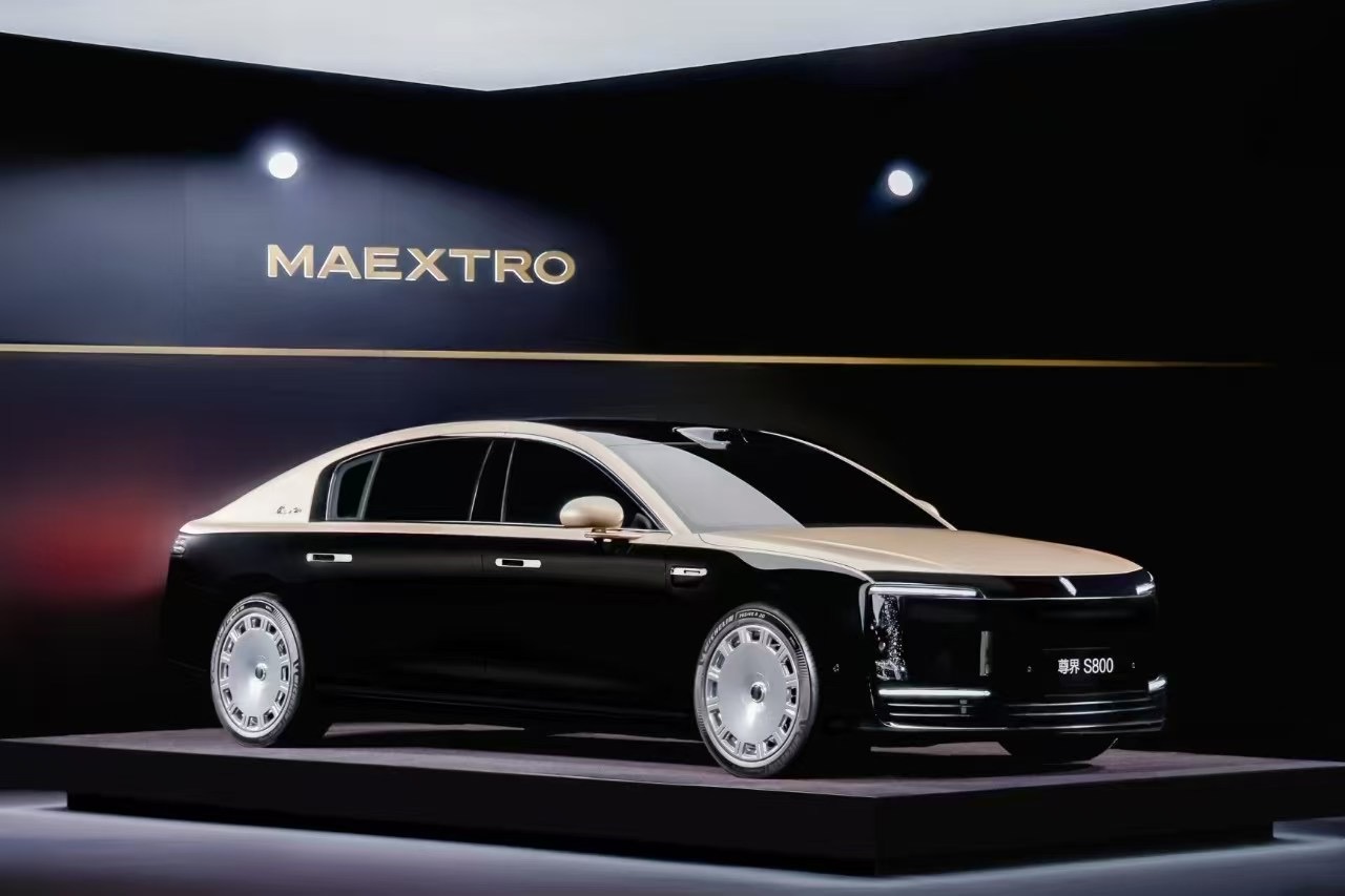 尊界S800以自主智能誓將重寫超豪華車“游戲規則”
