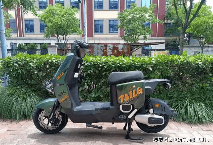 2025年電動車電池新選擇：石墨烯、鈉電、鋰電，哪種更適合你？