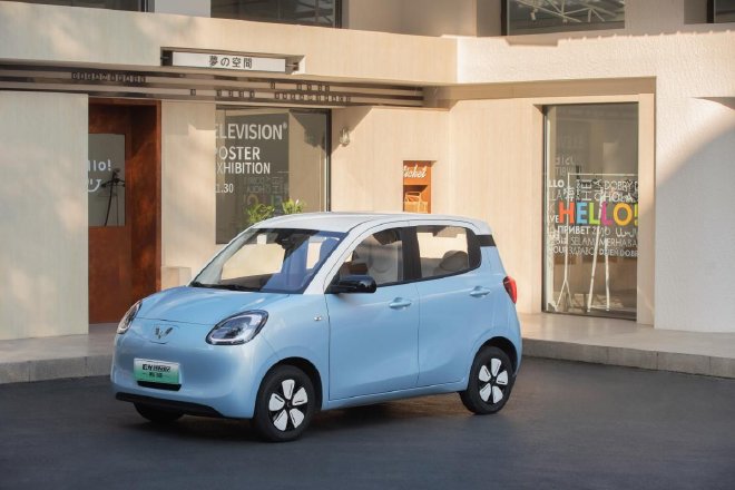 實(shí)用性更強(qiáng)宏光MINIEV四門版銷量超36000臺(tái)