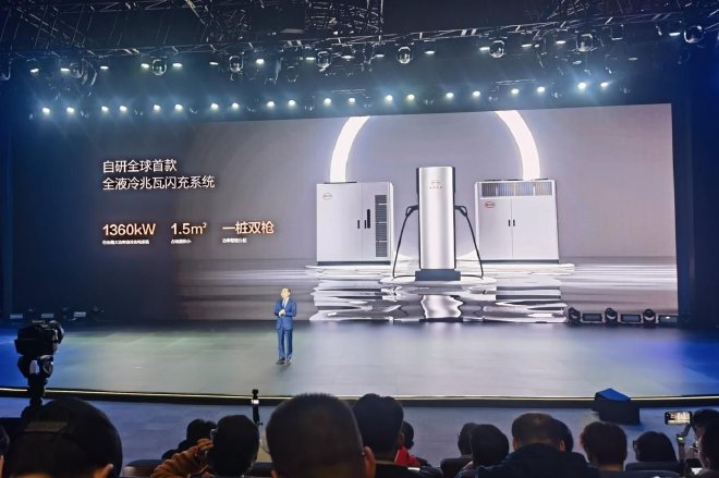 比亞迪超級e平臺發布比亞迪漢L/唐L開啟預售
