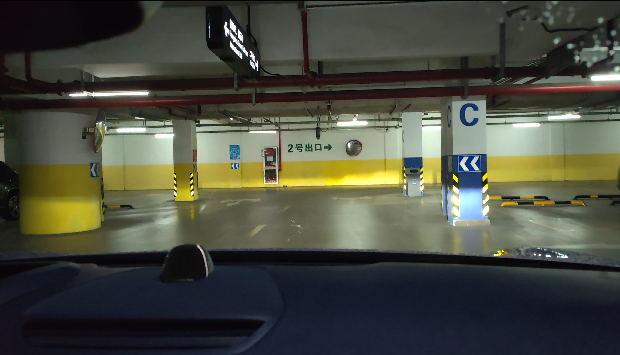 車位到車位體驗極氪千里浩瀚智駕城市NZP