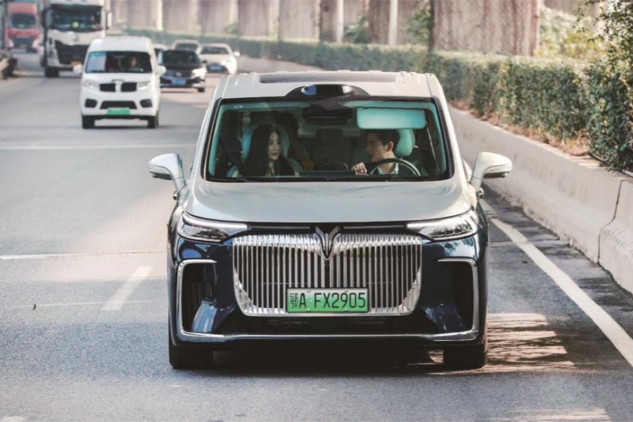 武漢發(fā)布上演東風(fēng)汽車“名場(chǎng)面”