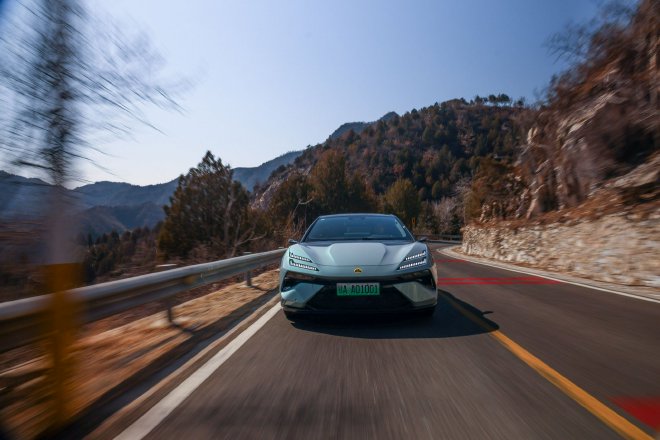 EMEYA繁花體驗依然是那個蓮花跑車