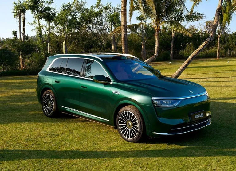 空間、智能與性能并存！上海車展高熱度中大型SUV盤點(diǎn)