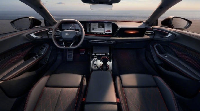 上汽奧迪A5LSportback亮相2025上海車展:以經(jīng)典設(shè)計與空間革新重塑豪華轎跑新標桿