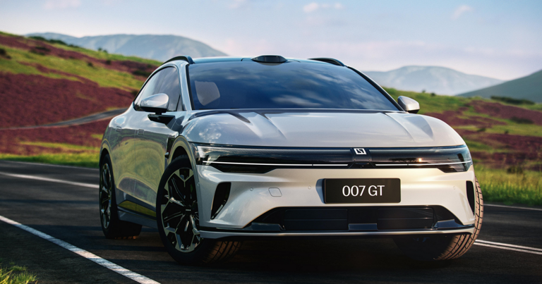 你仔細看極氪007GT，再看阿維塔06，這就是差距