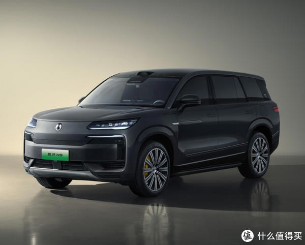 比亞迪新旗艦SUV，時速180KM爆胎不失控，加速3.9秒，油耗6.3L