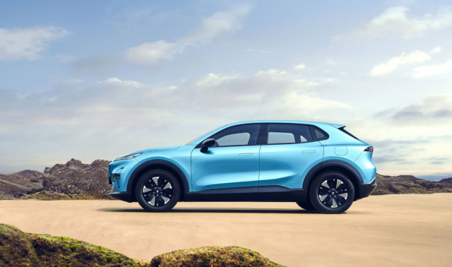 10萬級選純電SUV,深藍S05、零跑B10誰更值得買? 10萬級選純電SUV,深藍S05、零跑B10誰更值得買?