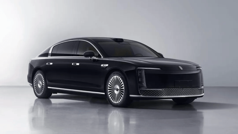 2025新車前瞻：華為智駕系統(tǒng)加持，哪款新車能俘獲你的心？