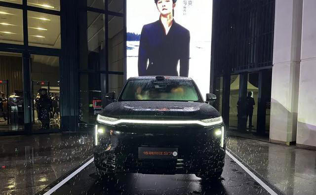 中大型插混SUV，誰還敢高過這個價？