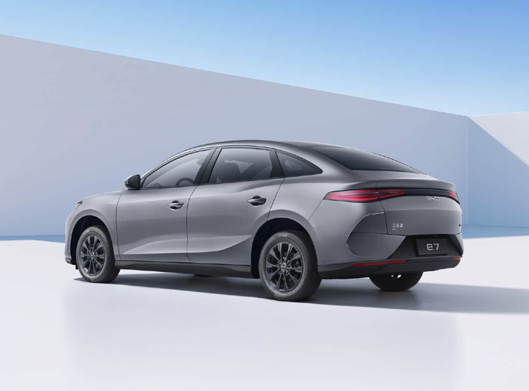定位中型車比亞迪e7將于5月17日上市或12萬起售