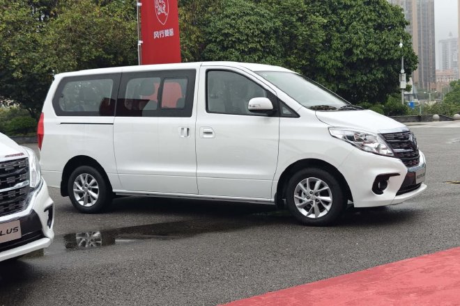 限時置換一口價9.98萬起風行菱智家族新車上市