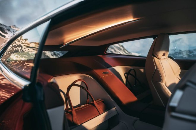 BMWSpeedtop概念車全球亮相