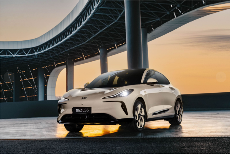 被忽視的中大型豪華SUV，長超5米，續航640km，從34萬降到22萬